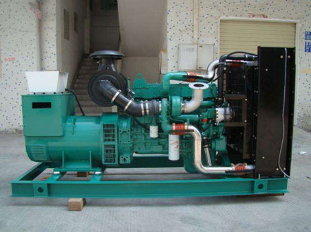 杭州拱墅1100kw康明斯柴油发电机组图片 杭州拱墅1100kw康明斯柴油发电机组图片